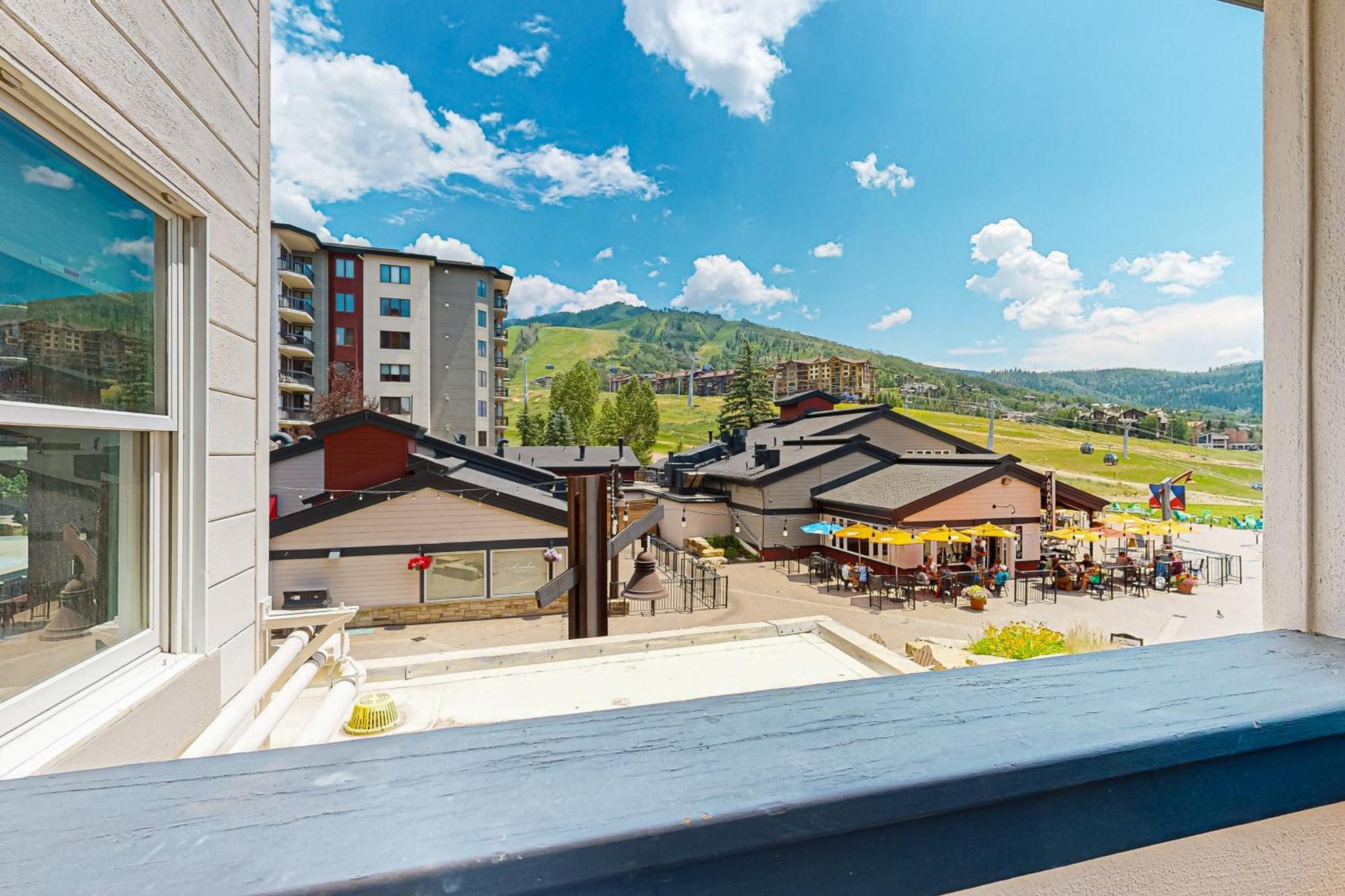 Torian Plum Plaza 204 Apartment สตีมโบทสปริงส์ ภายนอก รูปภาพ